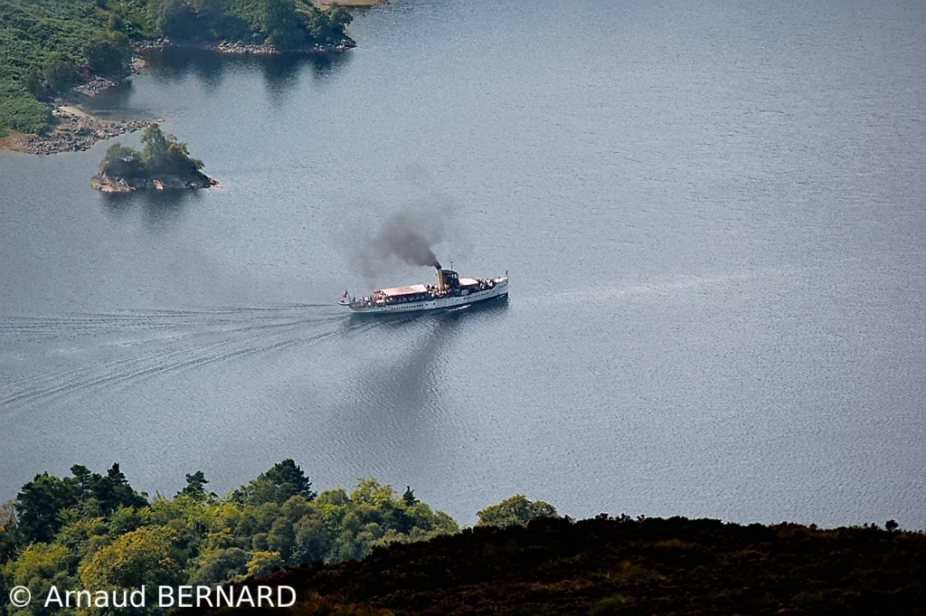 Bateau sur Locj Katrine