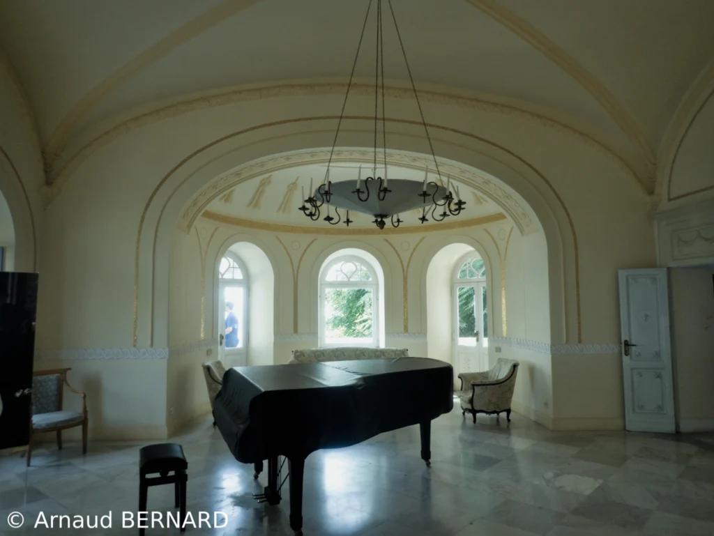 Dans la villa Lysis